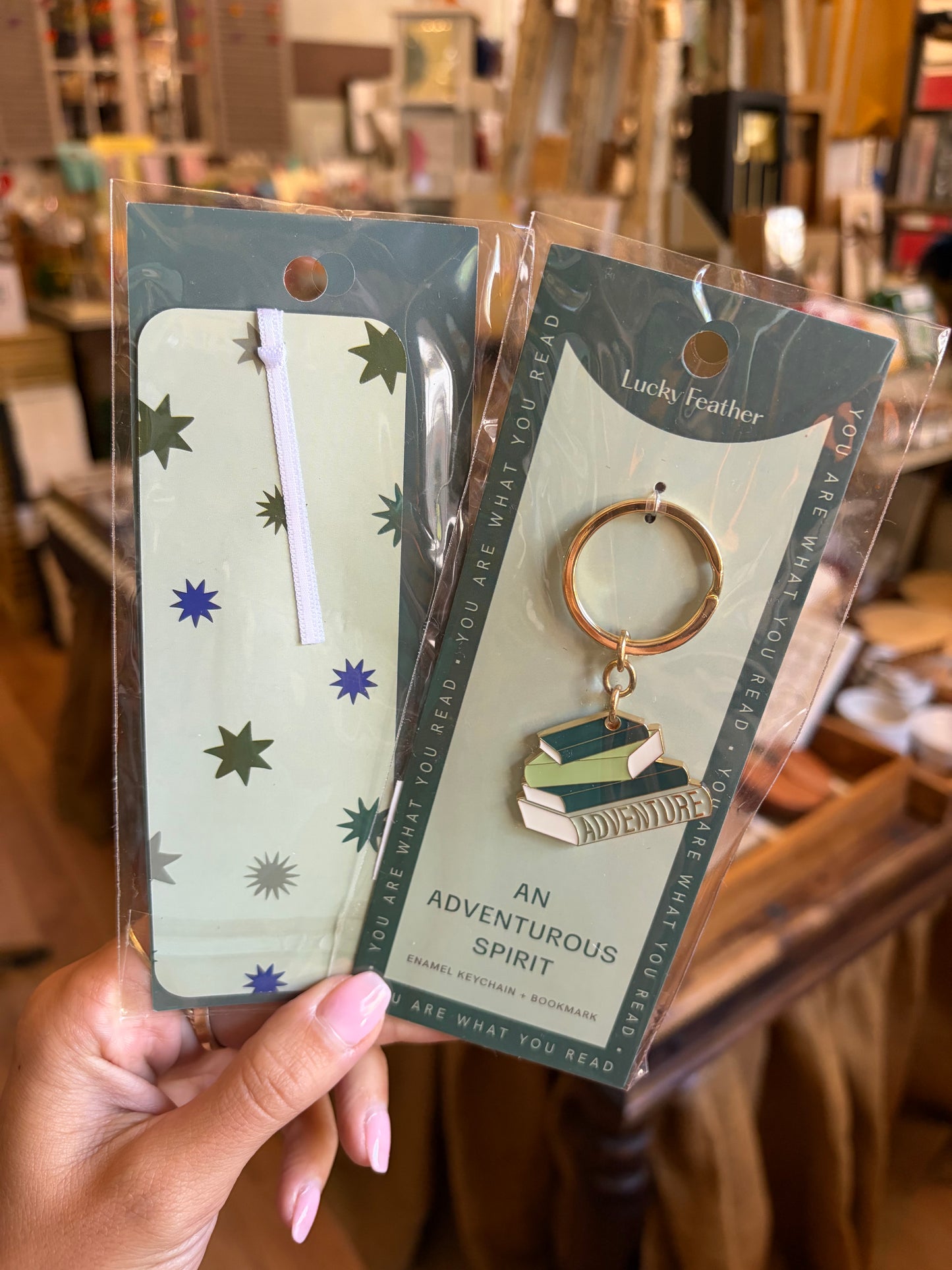 Book Lover - keychain & bookmark
